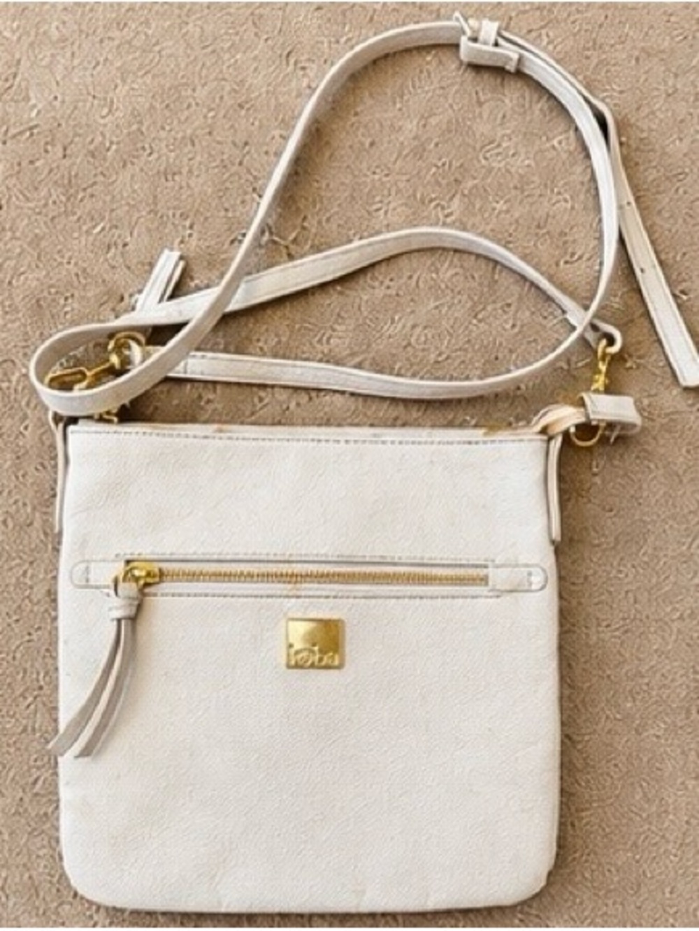 Kooba Vintage Cream Pebbled Leather Crossbody Bag Gold Hardware Adjustable Strap